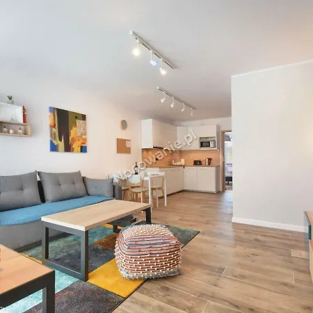 Apartament Bratkow 10f * 什切尔克